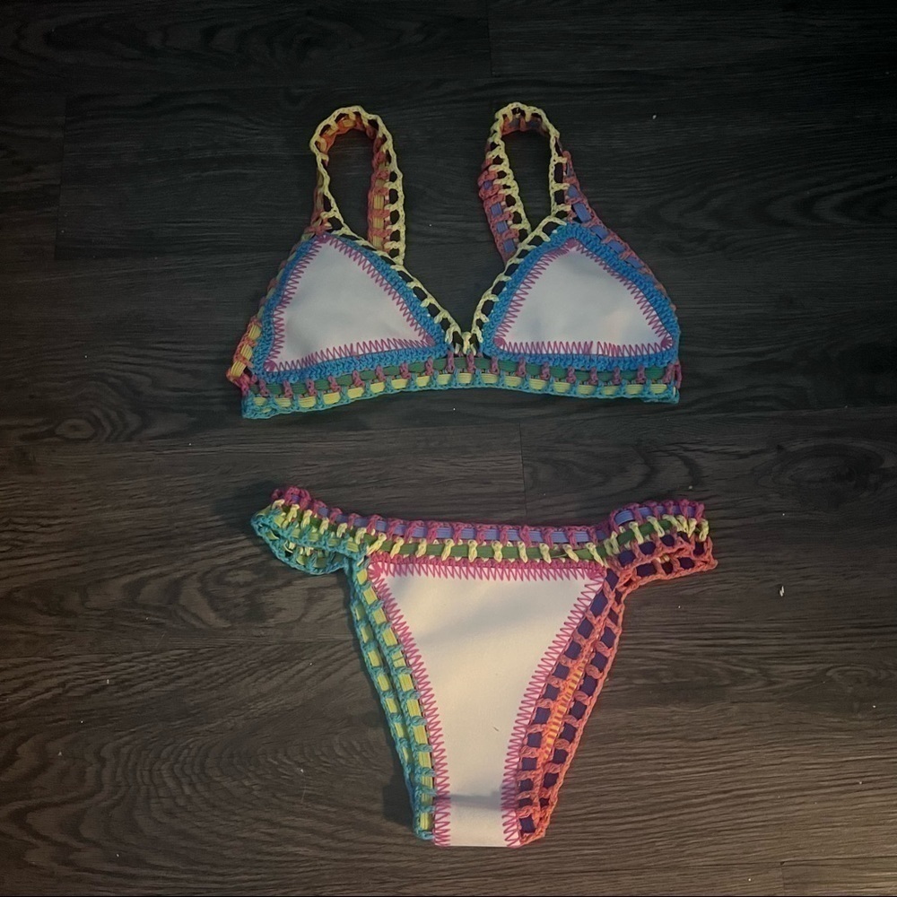 Handmade crochet bikini (reversible) yellow or white - Picture 4 of 5